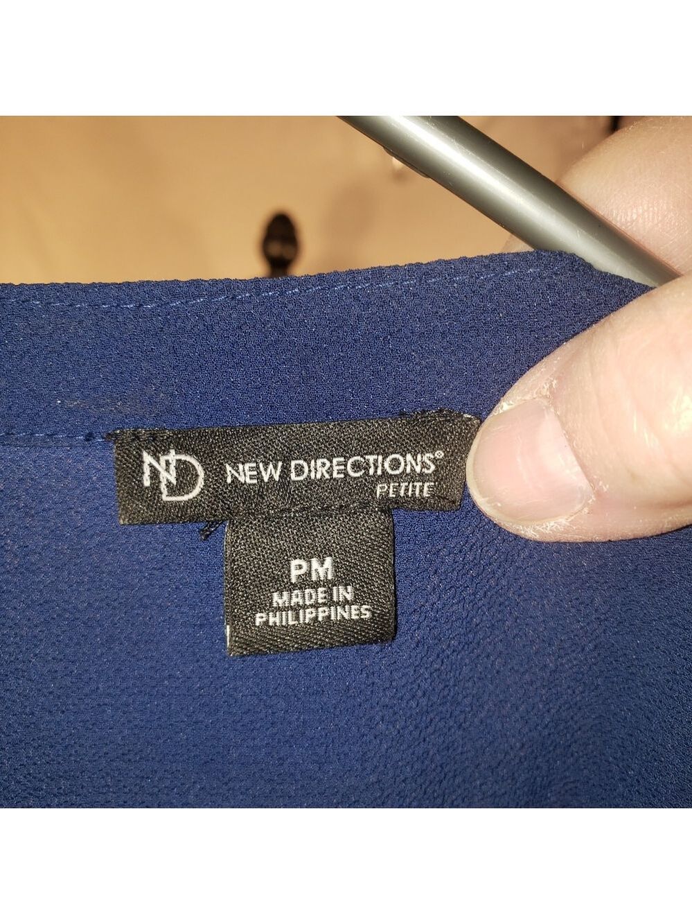 Elegant New Directions Blue Women's Asymetrical Top - PM - Picture 2 of 5